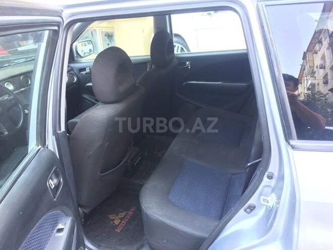Mitsubishi Airtrek 2004, 251,000 km - 2.0 l - Bakı