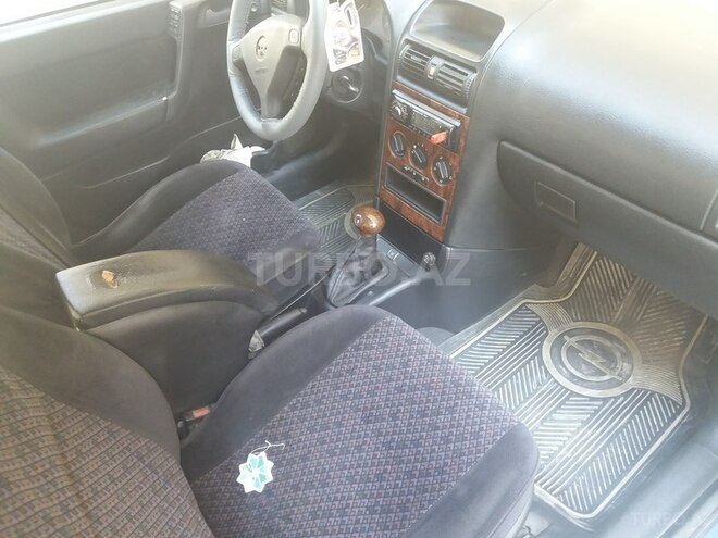 Opel Astra 1999, 302,000 km - 1.8 l - Bakı