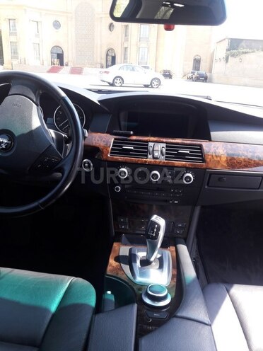 BMW 525 2007, 100,000 km - 2.5 l - Bakı