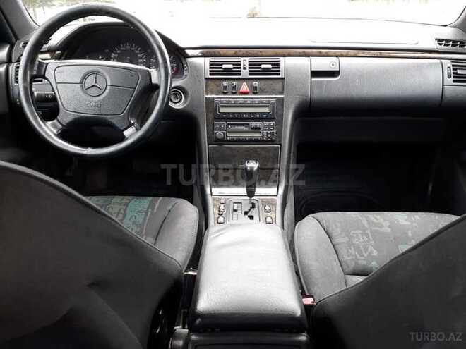 Mercedes E 240 1998, 230,000 km - 2.4 l - Şəmkir