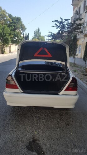 Mercedes C 230 1997, 280,000 km - 2.3 l - Bakı