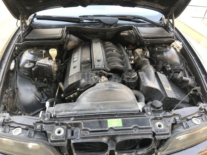BMW 523 1996, 235,431 km - 2.5 l - Bakı