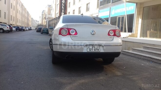 Volkswagen Passat 2005, 280,000 km - 2.0 l - Bakı