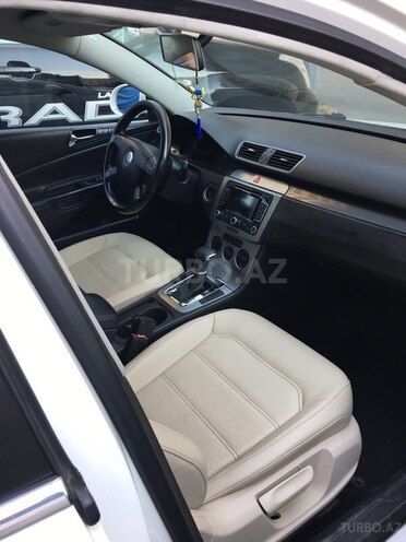 Volkswagen Passat 2005, 255,000 km - 2.0 l - Bakı