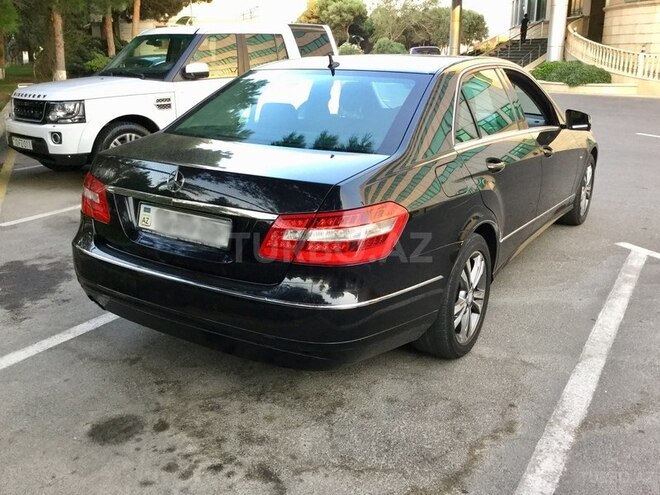 Mercedes E 200 2010, 167,800 km - 1.8 l - Bakı
