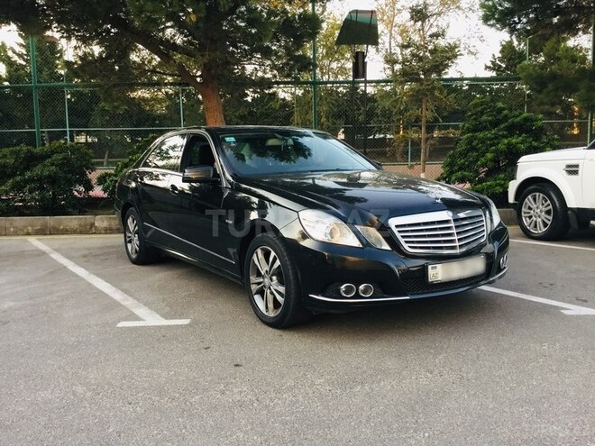 Mercedes E 200 2010, 167,800 km - 1.8 l - Bakı