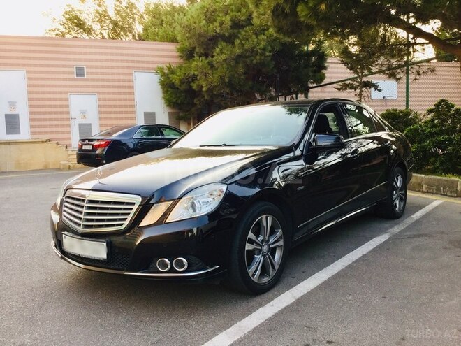 Mercedes E 200 2010, 167,800 km - 1.8 l - Bakı