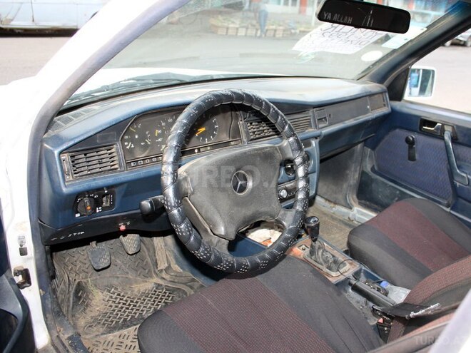 Mercedes 190 1992, 320,000 km - 2.0 l - Göytəpə