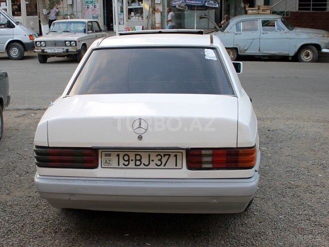 Mercedes 190 1992, 320,000 km - 2.0 l - Göytəpə