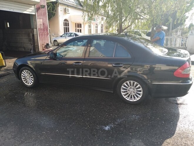 Mercedes E 200 2007, 215,000 km - 2.0 l - Bakı