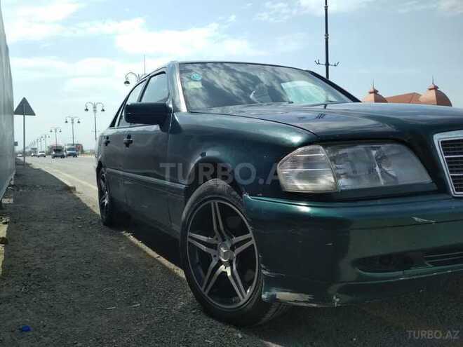 Mercedes C 180 1995, 225,650 km - 1.8 l - Quba