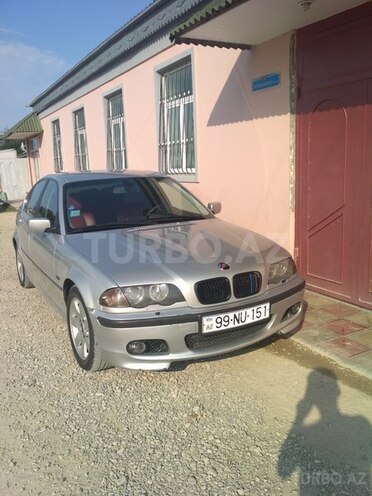 BMW 320 1999, 3,333,333 km - 2.0 л - 