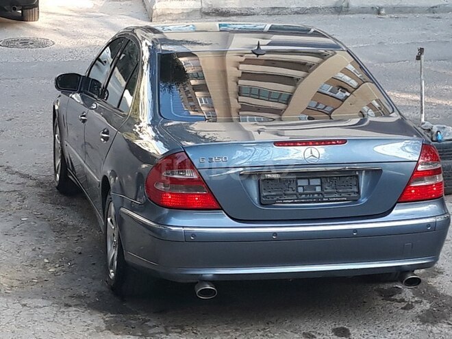 Mercedes E 240 2003, 294,368 km - 2.4 l - Bakı