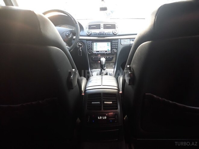 Mercedes E 240 2003, 294,368 km - 2.4 l - Bakı