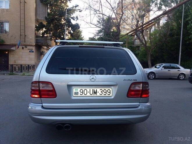 Mercedes E 240 2001, 130,000 km - 2.6 л - Bakı