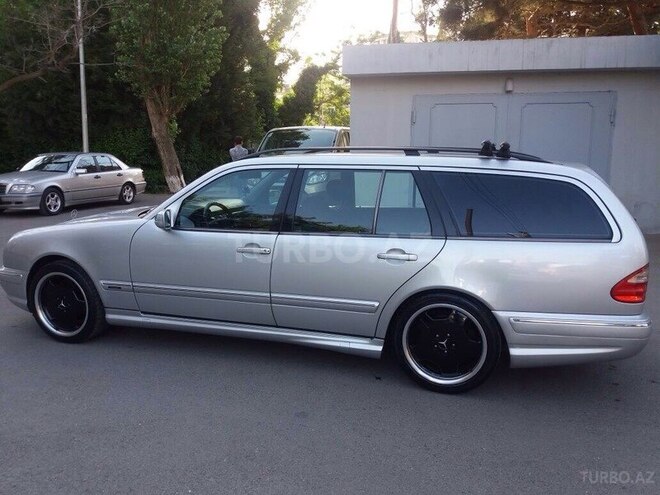 Mercedes E 240 2001, 130,000 km - 2.6 л - Bakı