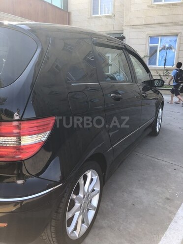 Mercedes B 170 2006, 132,000 km - 1.7 л - Bakı