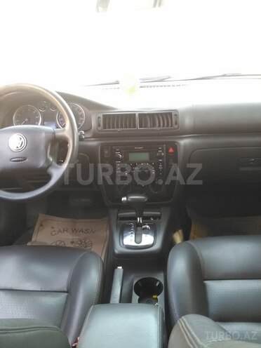 Volkswagen Passat 2003, 200,000 km - 1.8 l - Bakı