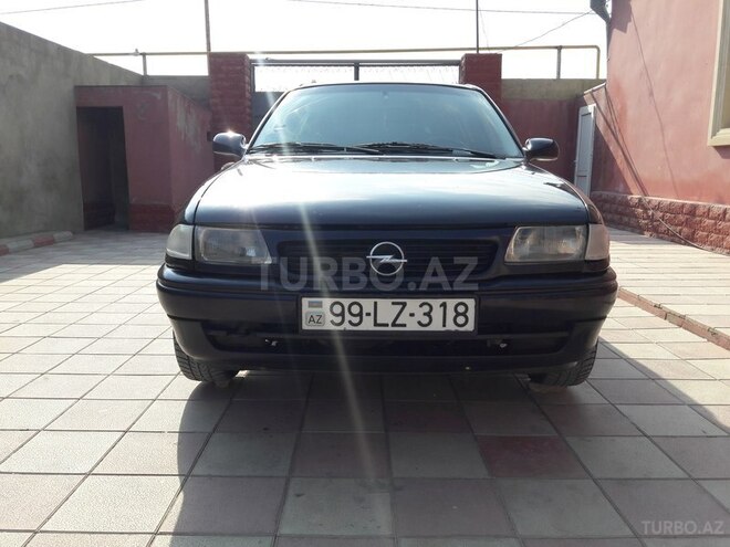Opel Astra 1995, 30,000 km - 1.6 l - Bakı