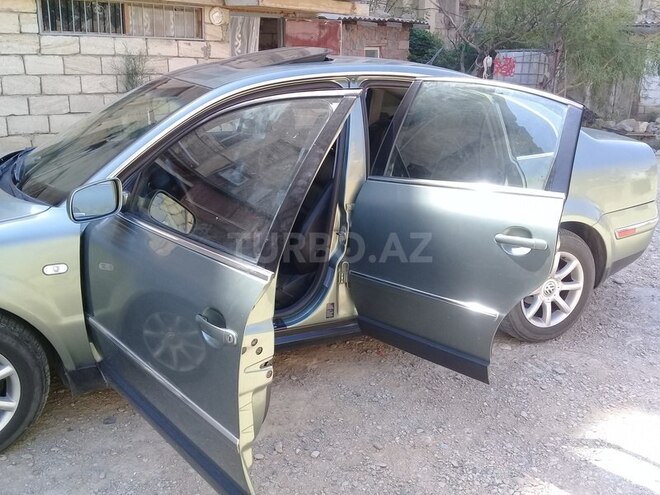 Volkswagen Passat 2003, 183,000 km - 1.8 l - Bakı