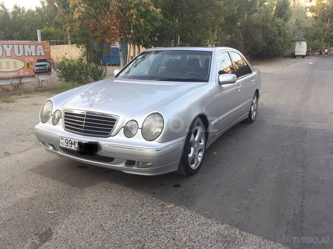 Mercedes E 240 1999, 176,000 km - 2.4 l - Bakı