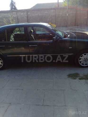 Mercedes E 230 1995, 4,423,000 km - 0.2 l - Bakı