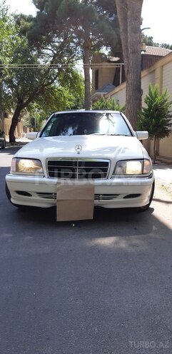 Mercedes C 230 1997, 271,500 km - 2.3 л - Bakı