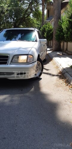 Mercedes C 230 1997, 271,500 km - 2.3 л - Bakı