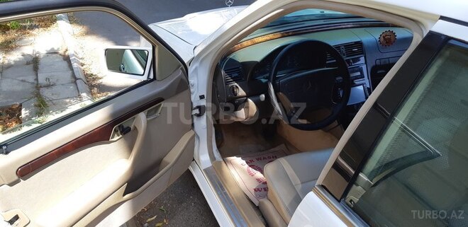 Mercedes C 230 1997, 271,500 km - 2.3 л - Bakı
