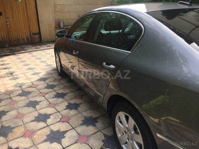 Volkswagen Passat 2006, 151,000 km - 2.0 l - Bakı