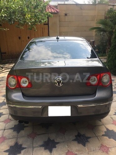 Volkswagen Passat 2006, 151,000 km - 2.0 l - Bakı