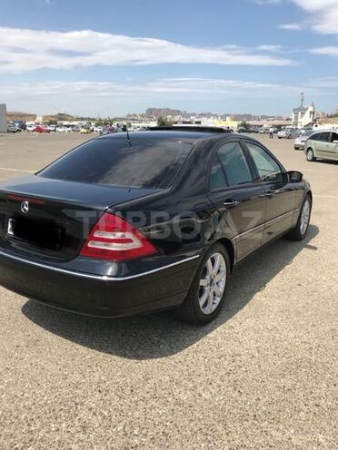 Mercedes C 240 2001, 260,000 km - 2.6 л - Sumqayıt