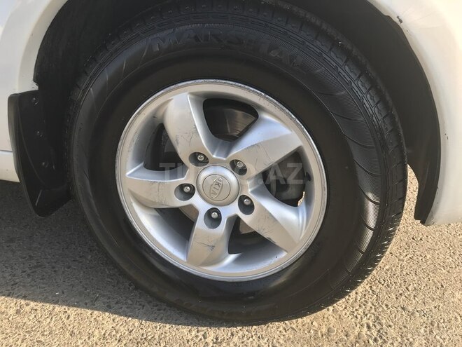 Kia Sorento 2007, 328,453 km - 2.5 l - Sumqayıt