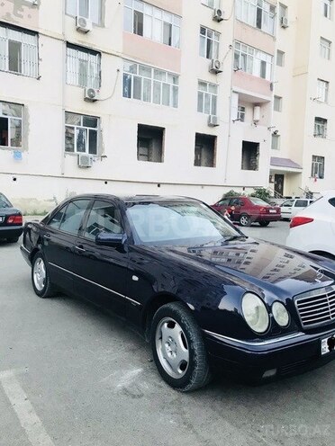 Mercedes E 230 1996, 420,000 km - 2.3 l - Bakı