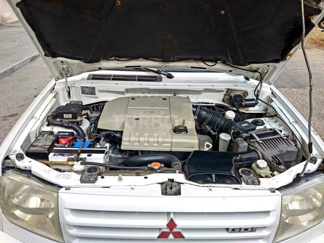 Mitsubishi Pajero io 2000, 136,000 km - 1.8 l - Bakı