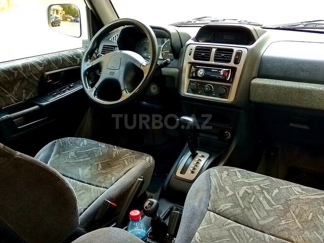 Mitsubishi Pajero io 2000, 136,000 km - 1.8 l - Bakı