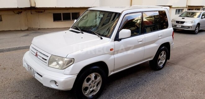 Mitsubishi Pajero io 2000, 136,000 km - 1.8 l - Bakı