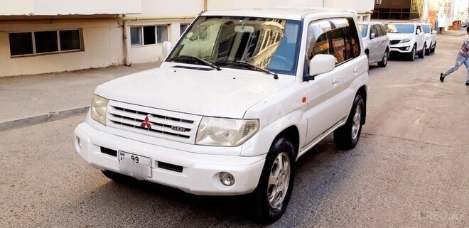 Mitsubishi Pajero io 2000, 136,000 km - 1.8 l - Bakı