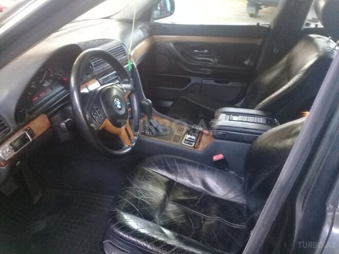 BMW 728 1997, 327,000 km - 2.8 l - Sumqayıt