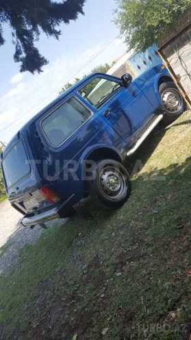 LADA (VAZ) Niva 2015, 48,000 km - 1.7 l - Ucar