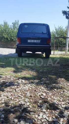 LADA (VAZ) Niva 2015, 48,000 km - 1.7 l - Ucar