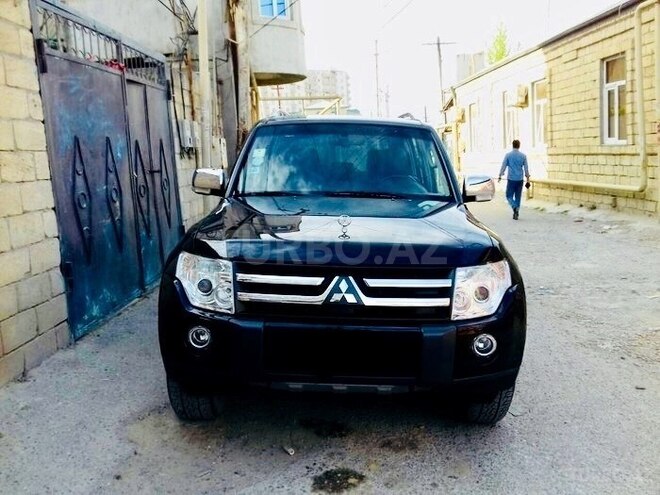 Mitsubishi Pajero 2008, 175,000 km - 3.0 l - Bakı
