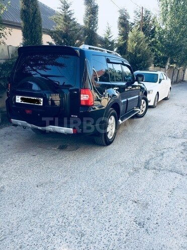 Mitsubishi Pajero 2008, 175,000 km - 3.0 l - Bakı