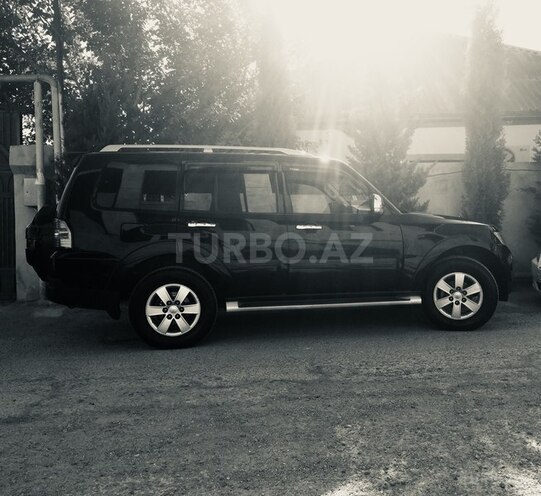 Mitsubishi Pajero 2008, 175,000 km - 3.0 l - Bakı