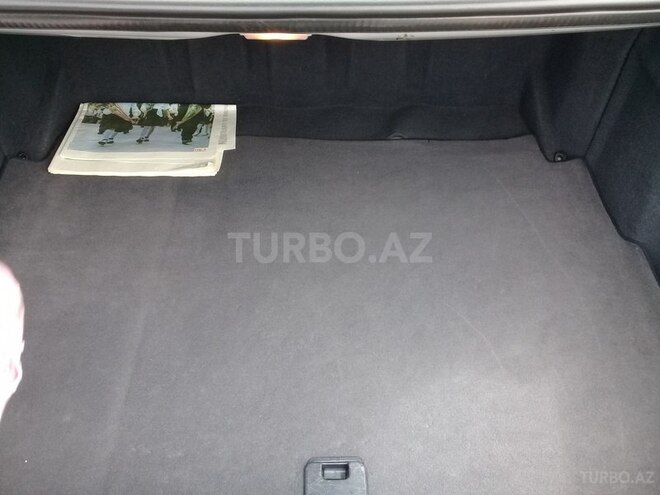 Mercedes E 240 2001, 247,000 km - 2.6 l - Xaçmaz
