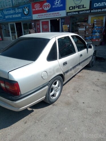 Opel Vectra 1992, 389,253 km - 2.0 л - Bakı