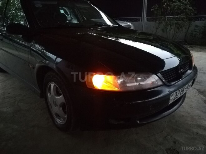 Opel Vectra 1999, 300,000 km - 1.6 l - Ağstafa