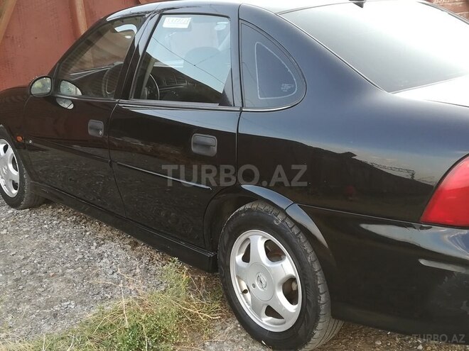 Opel Vectra 1999, 300,000 km - 1.6 l - Ağstafa