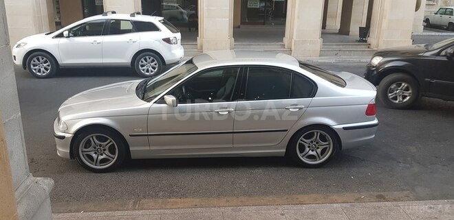 BMW 320 2001, 158,000 km - 2.2 л - Bakı