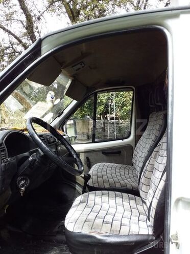 GAZ 330200 2004, 186,000 km - 2.4 l - Balakən